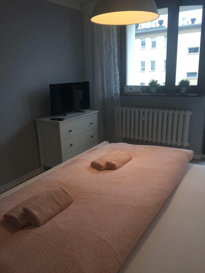 Apartment Oswiecim Klimatyzowany Ngoại thất bức ảnh