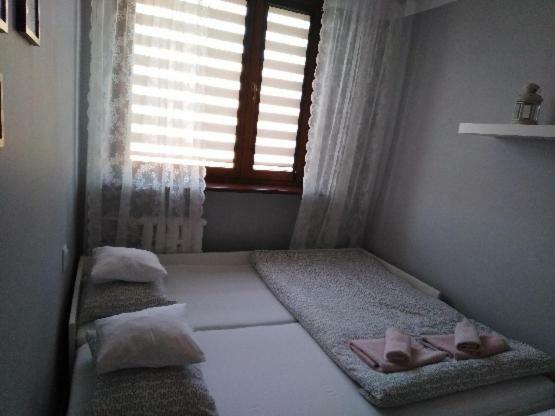 Apartment Oswiecim Klimatyzowany Ngoại thất bức ảnh